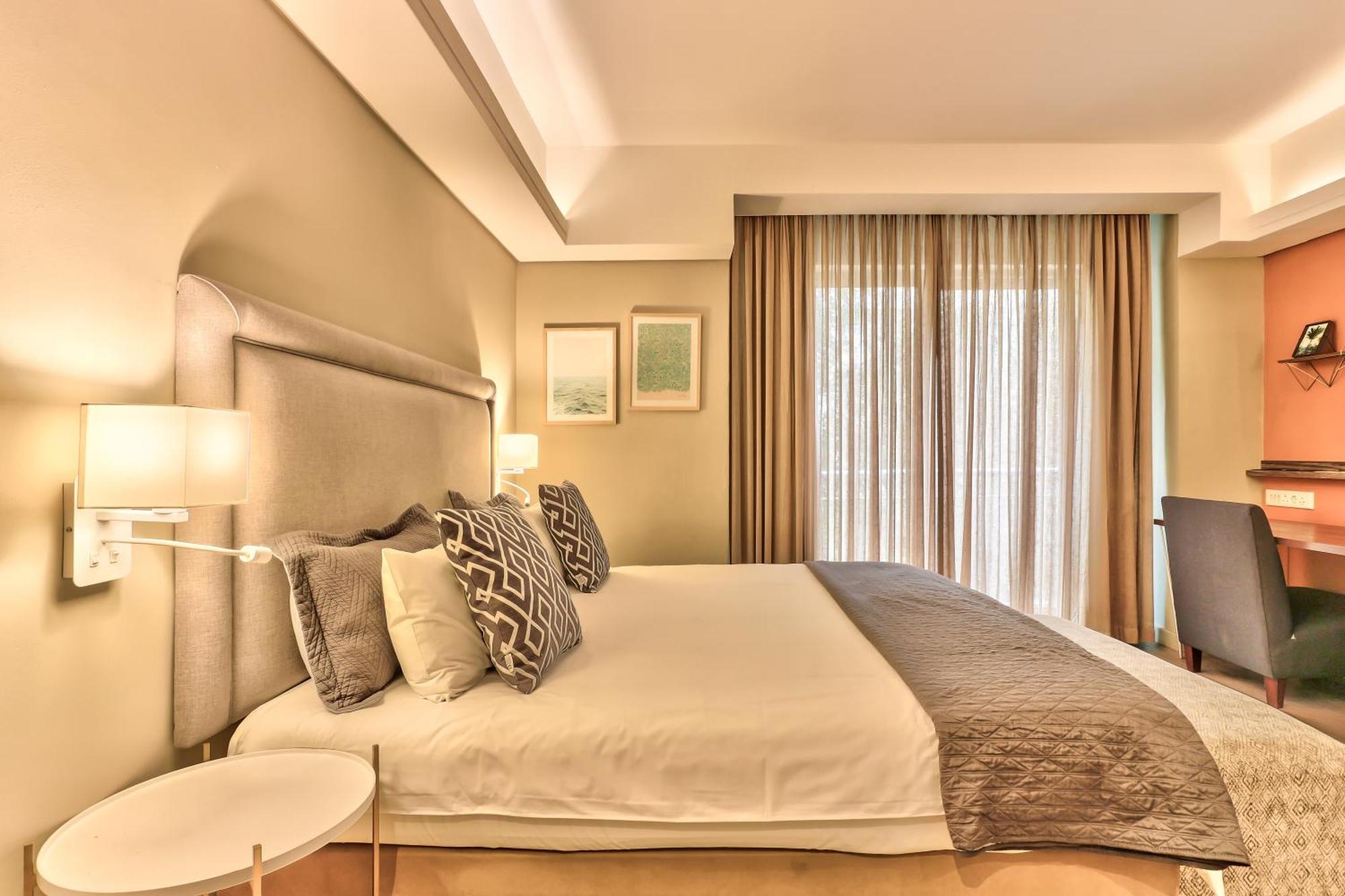 Wink Aparthotel Foreshore Cape Town Exterior photo